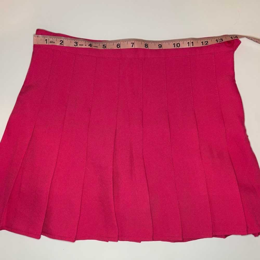 Fashion & Dyt Pleated Skirt with Built-in Shorts Hot Pink Size Medium - Picture 3 of 8